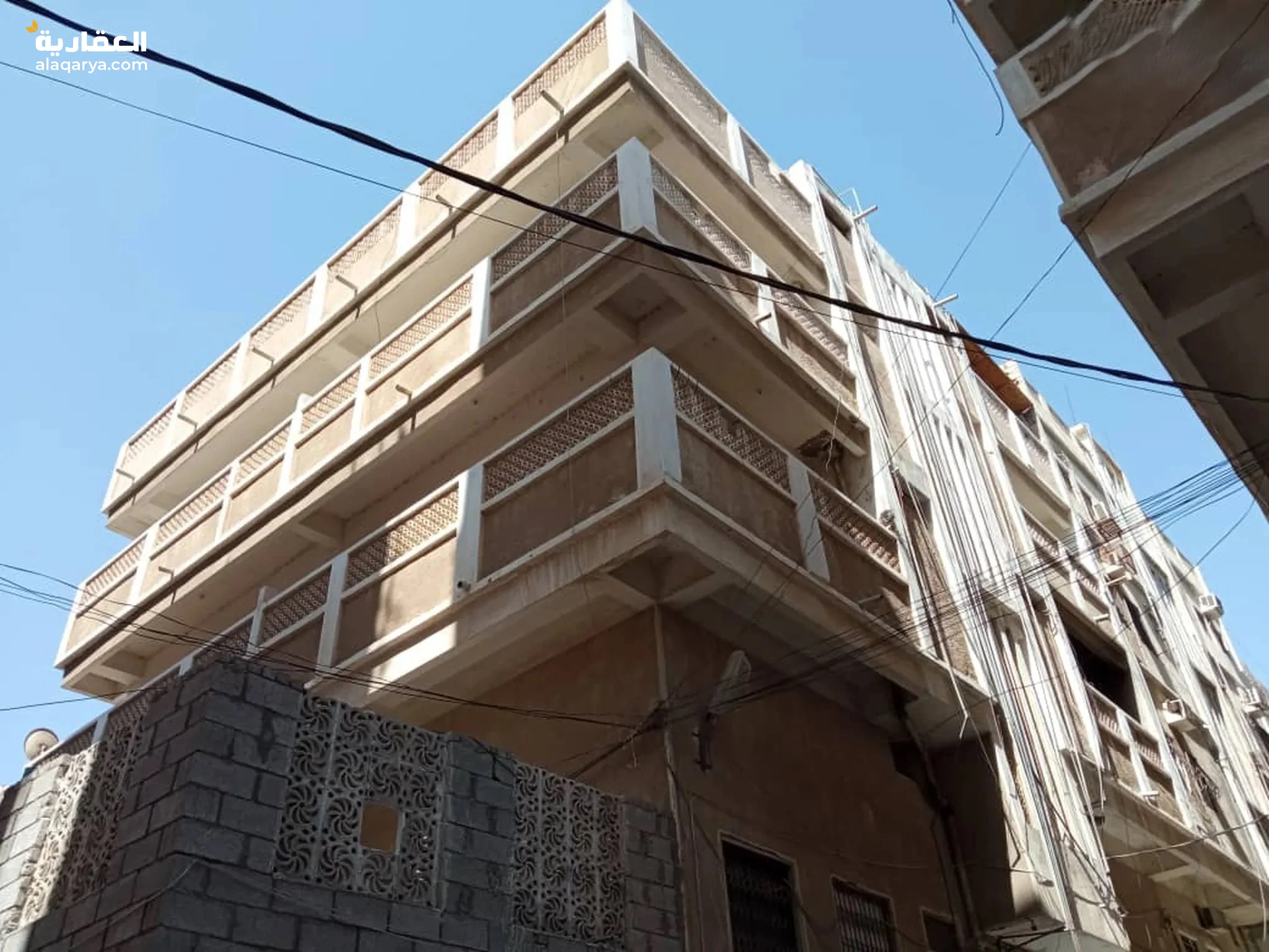 #عمارة للبيع 3 طوابق الديس على الخط العام