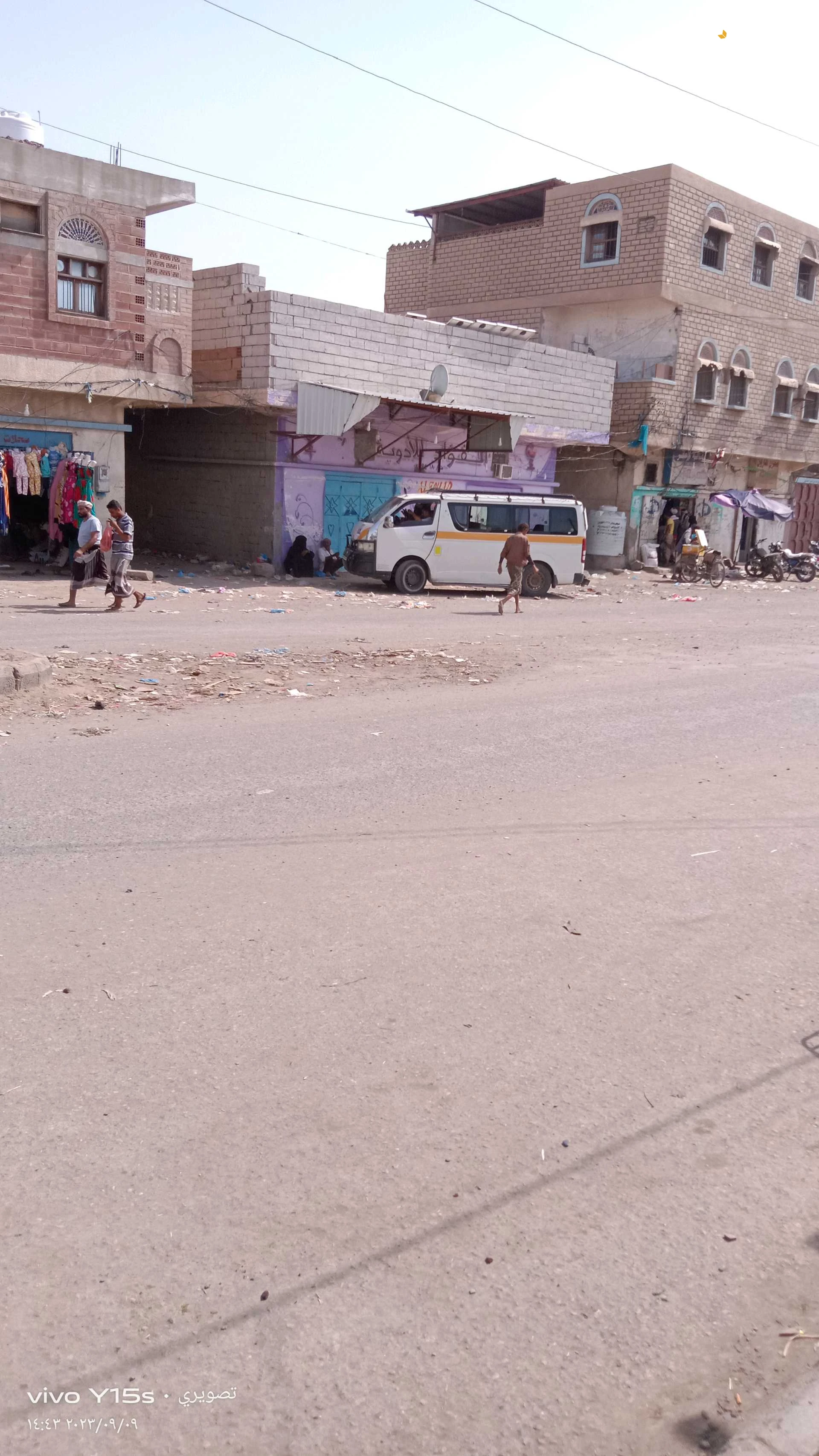 محافظة الحديدة مديرية زبيد بجانب السوق المركزي