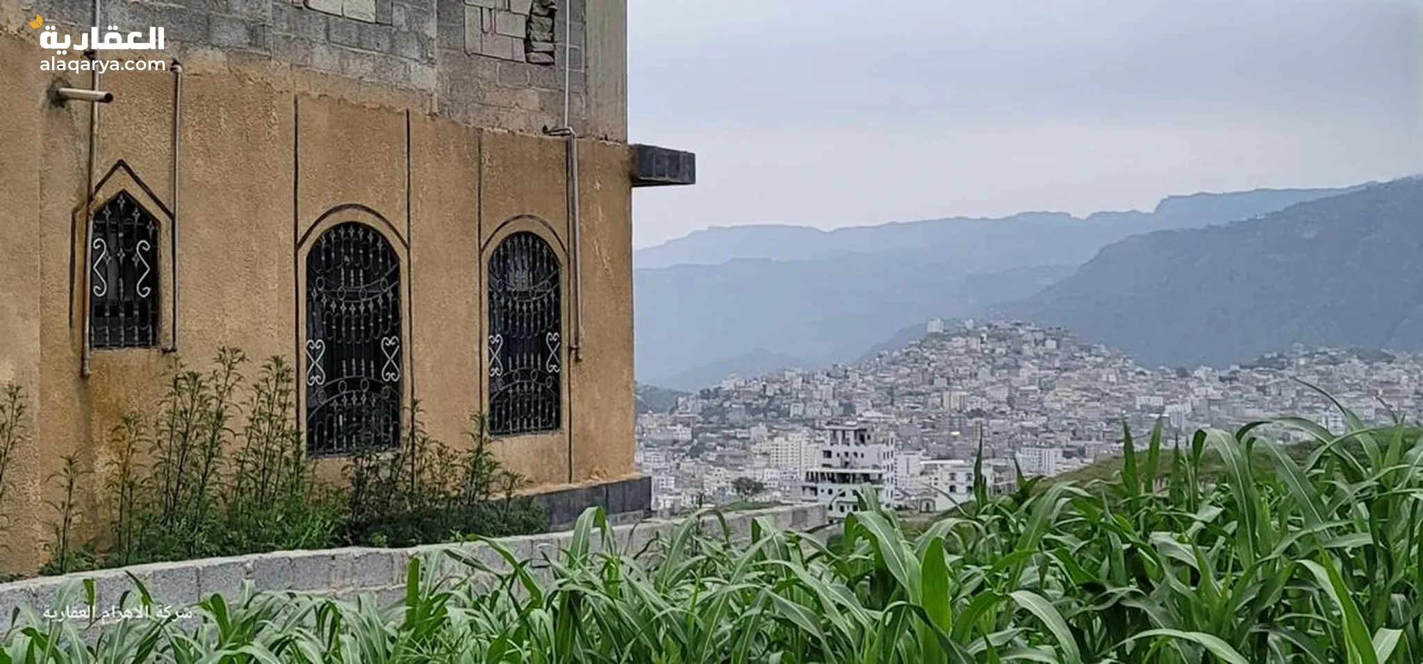 #بيت طابقين للبيع بسعر عررررررررطة في العاصمة السياحية اب _ارض حر