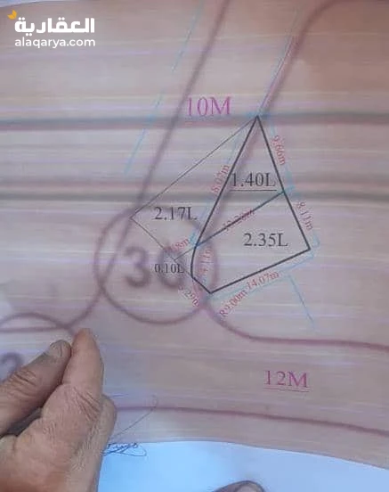 قاع القيضي حي البورزان بعدسوق حزيز