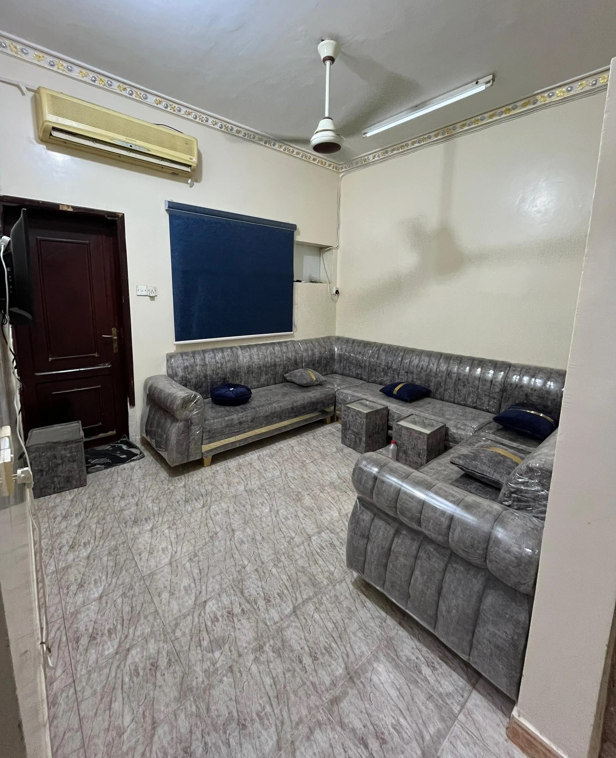 #شقه مفروشه جديده للايجار في عدن