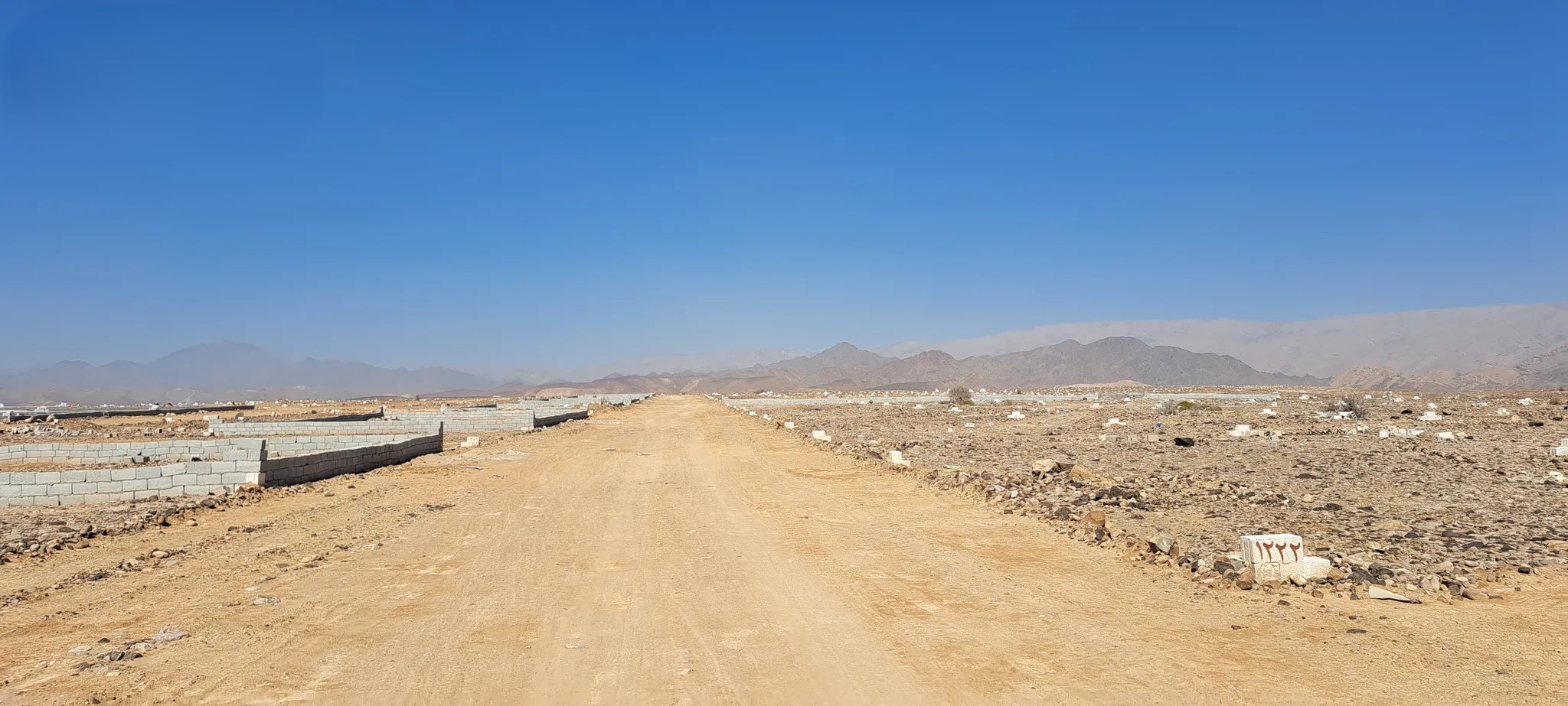 #للبيع ارضين ملاصقه مساحه 15×30 (المكلا-فوه)