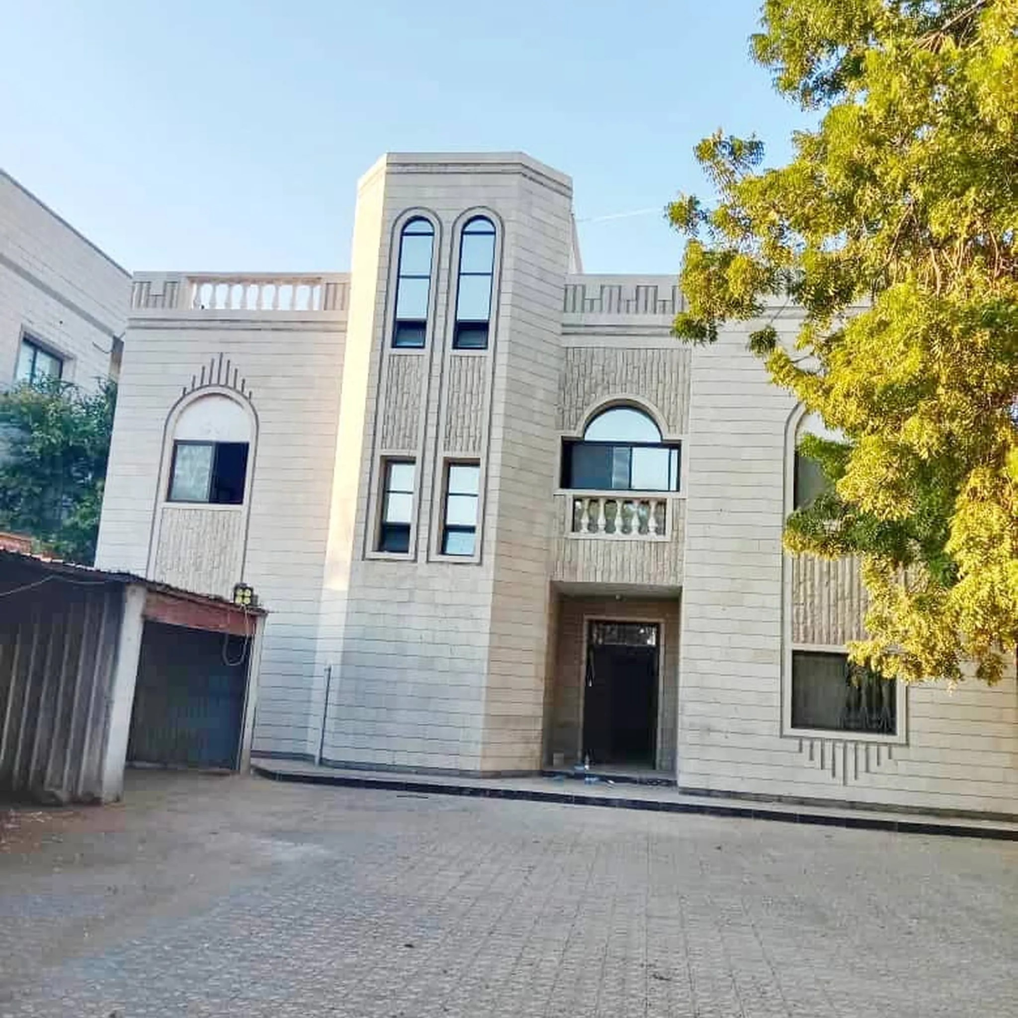 #فيلا للايجار بعدن