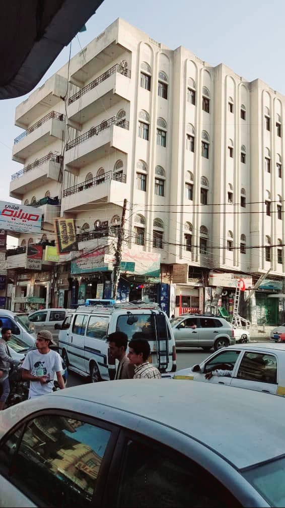 عمارة سكنية للبيع