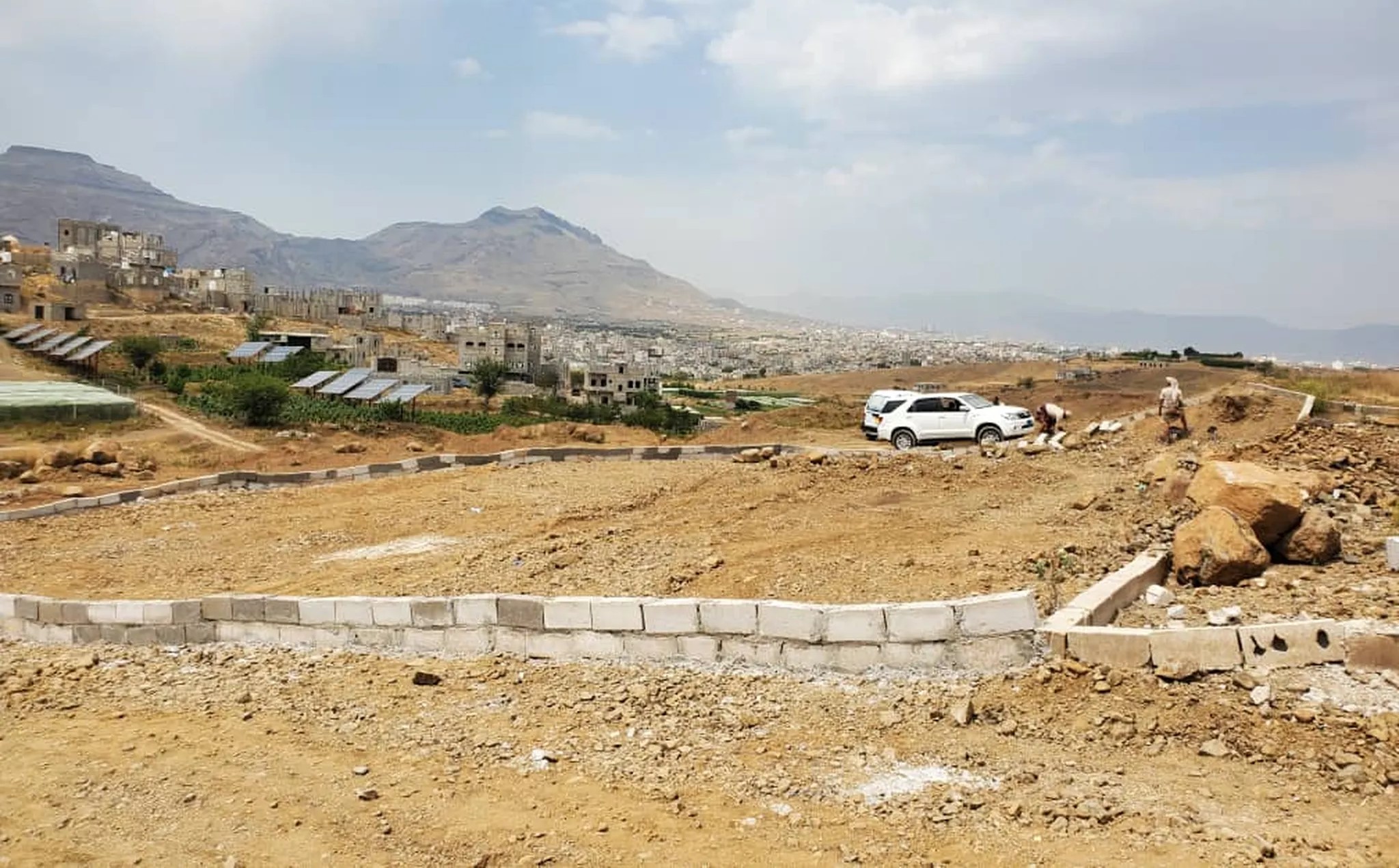 #أرض مميزه للبيع في سعوان العشه