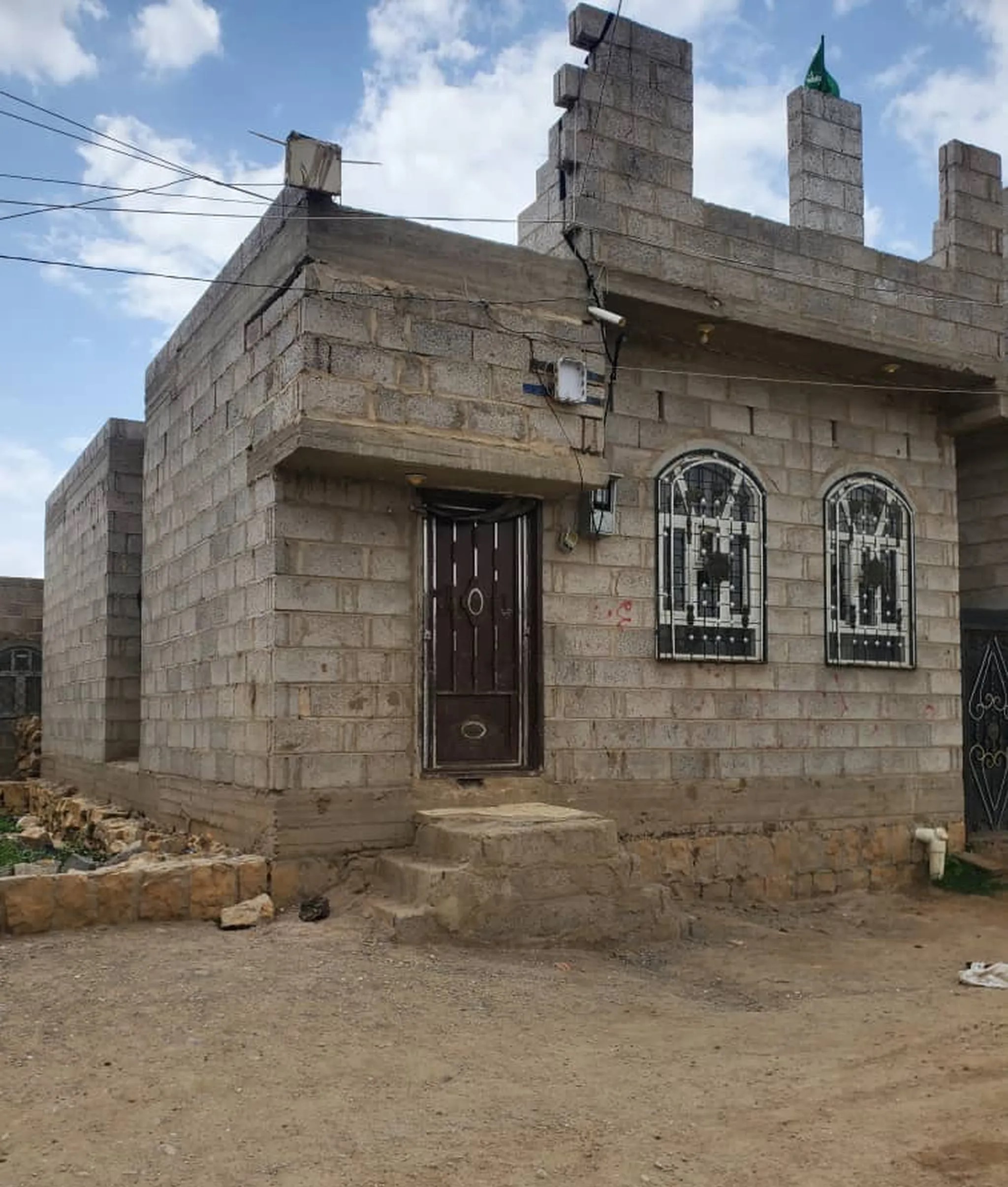 #بيت للبيع في المطار عند مستشفى مجلي