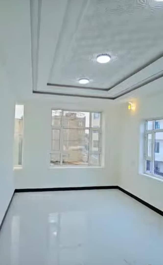 عماااره عرطه للبيع بيت بوس