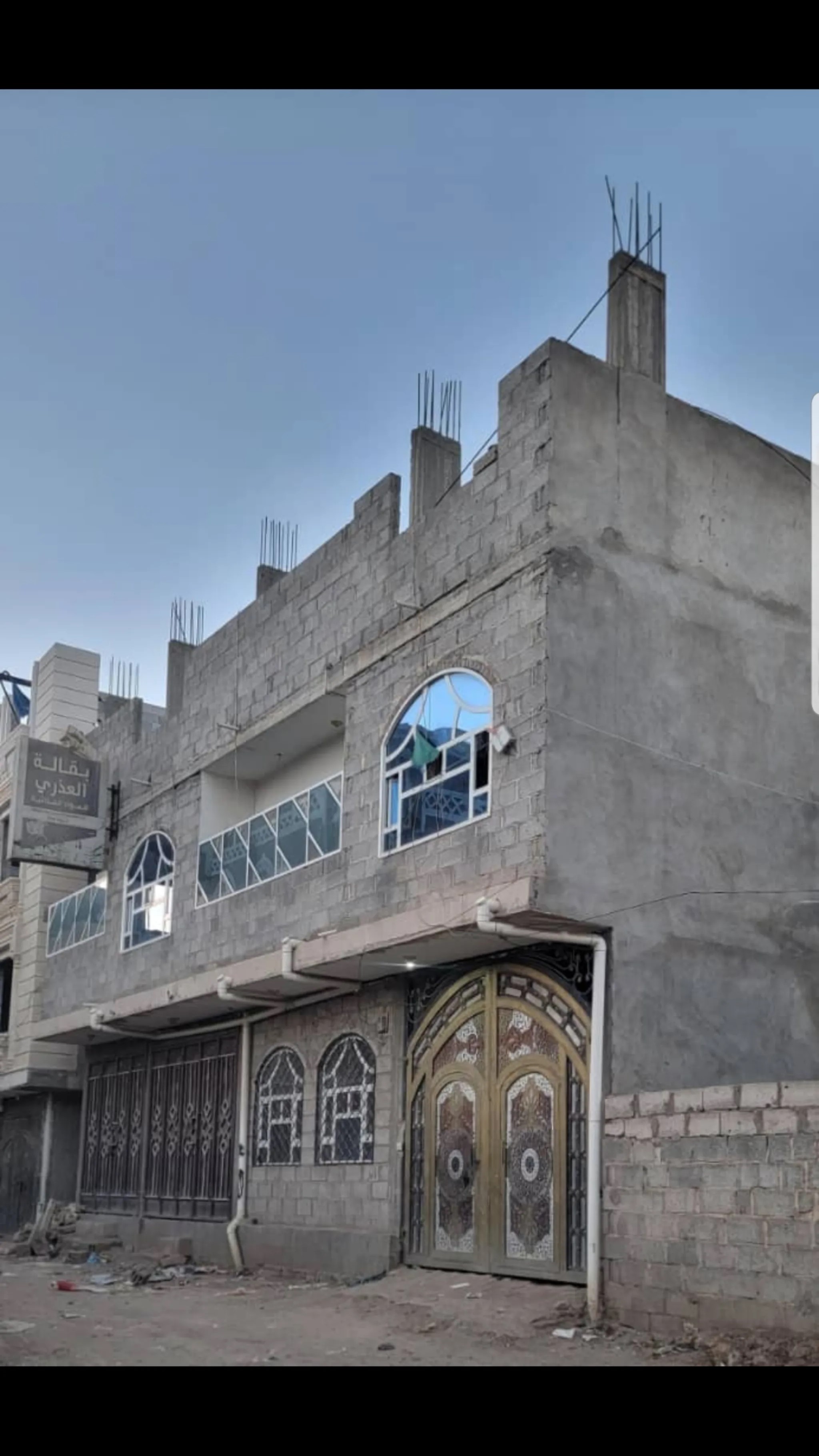 #للبيع عمارة على شارع ريسي دورين معمد مخطط محتاج لبنتين ونص