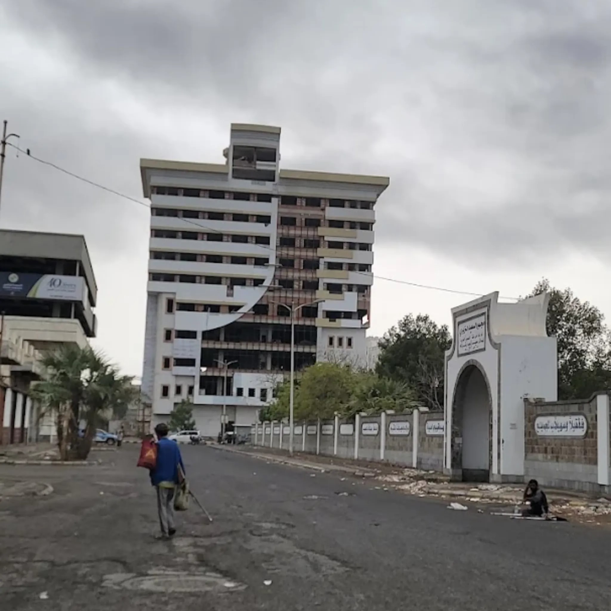 #برج تجاري من ادرجه الاولى وفي موقع تجاري من افضل المواقع اتجاريه