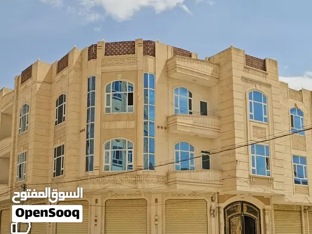 تم التخفيض عماره عرطه للبيع في بيت بوس شارعين بسعر 200مليون 3 دور كل دور شقتين تشطيب لكس 5 شقق vip