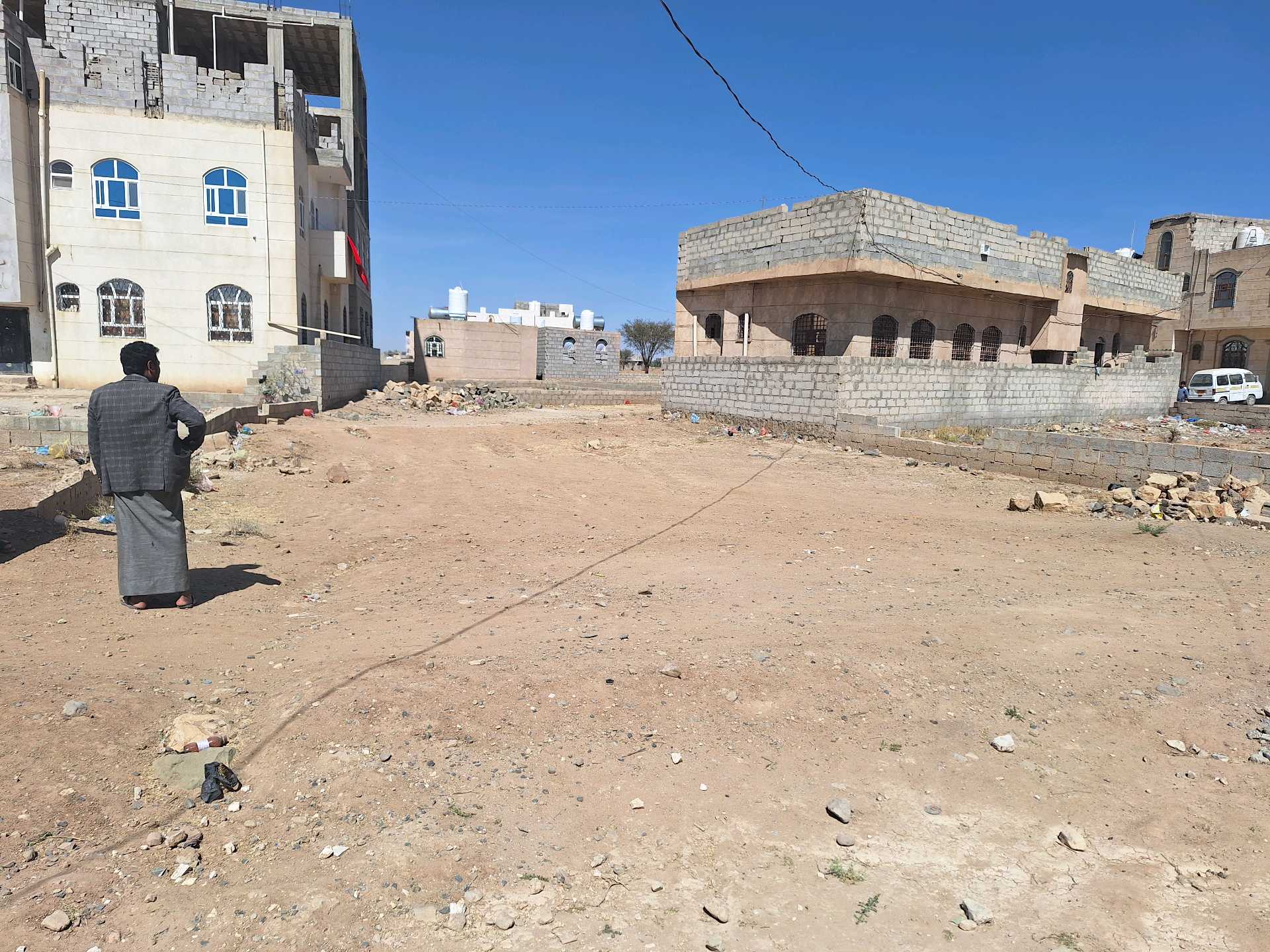 فرصة لا تعوض أرض للبيع 5 للبن حر