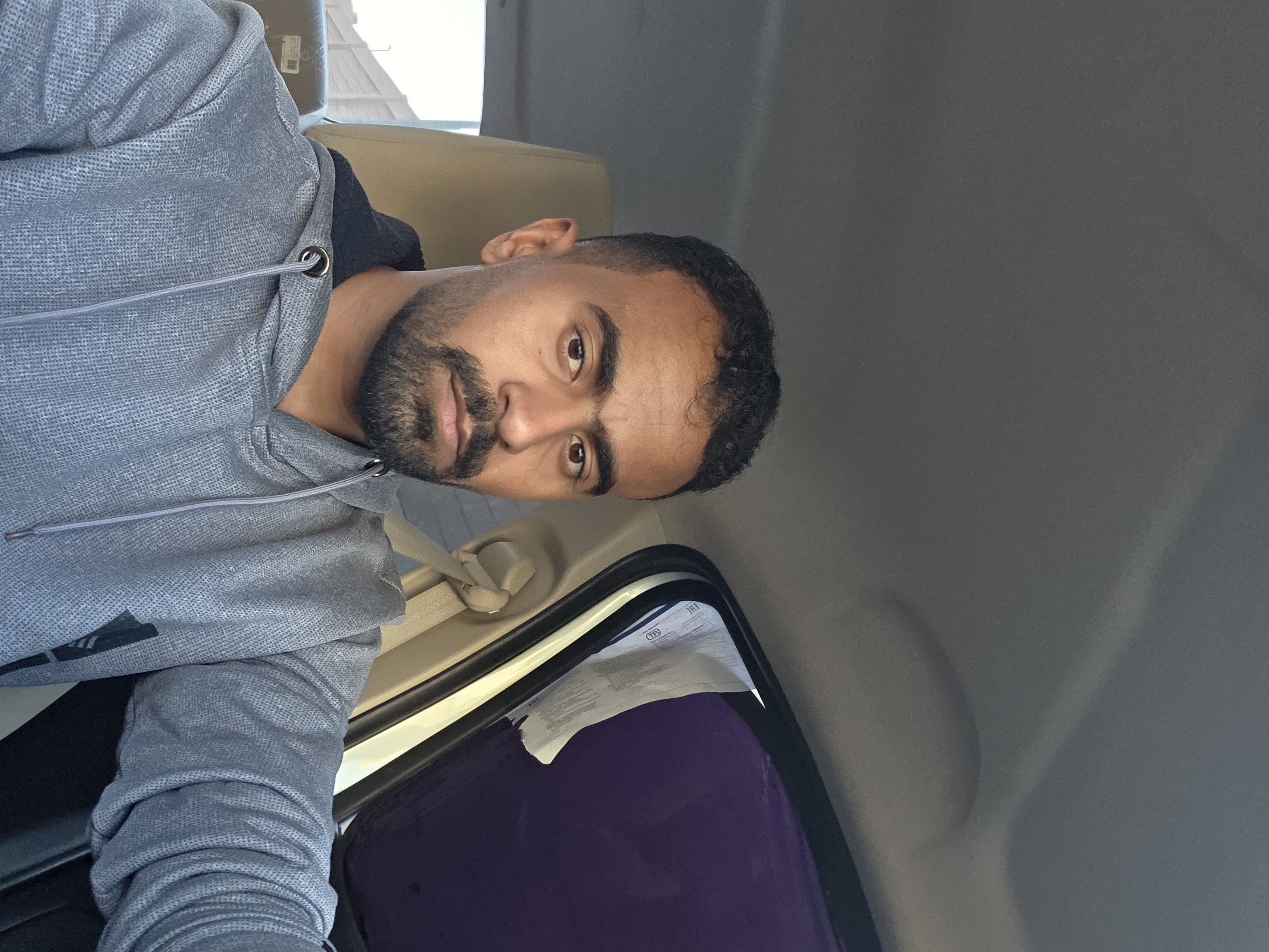 #حوش فيه ثلاث غرف