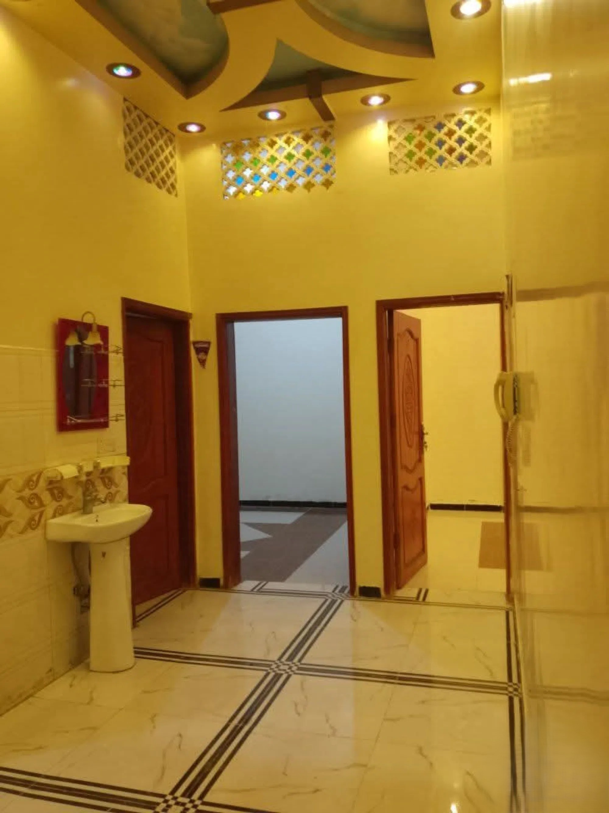 #شقه للايجار في حي السلام