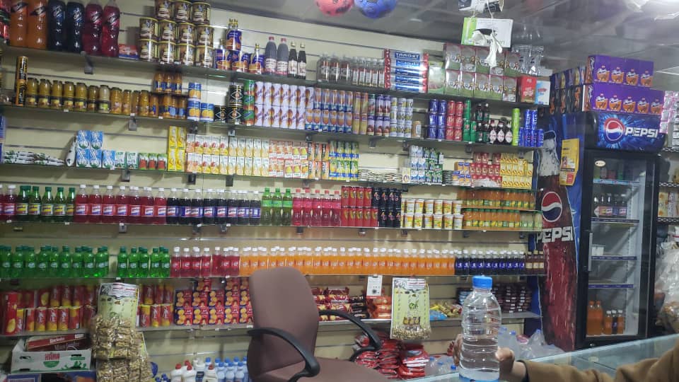 بقاله للبيع