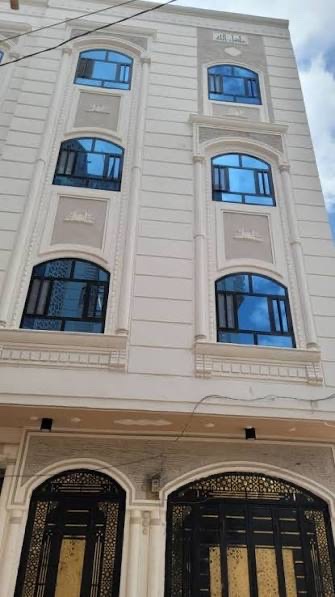 شقه خلف مستشفى فلسطين ( زائد سابقا )