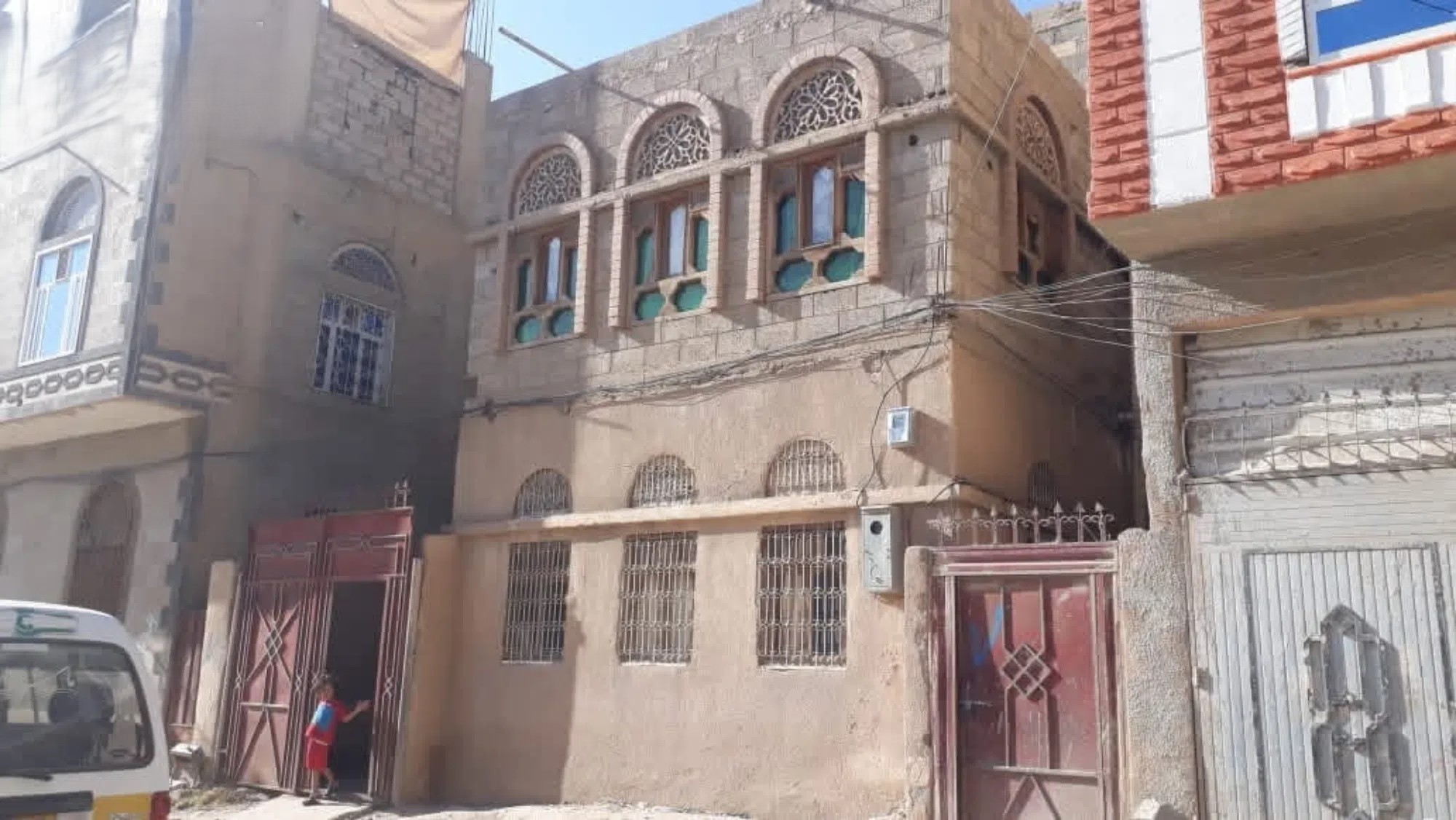 #بيت مكون من طابقين شعبي