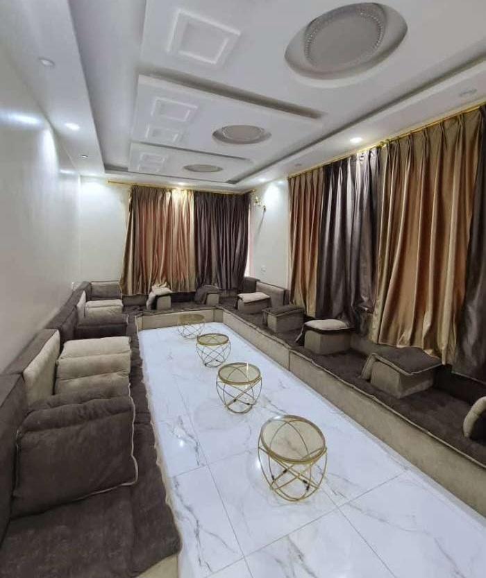 شقة VIP مفروشة للإيجار - صنعاء (بيت بوس) المثلث الذهبي