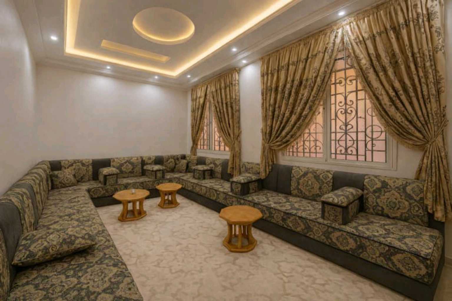 شقة عرسان مفروشة بالكامل في بيت بوس! صنعاء | للإيجار ب400 دولار فقط