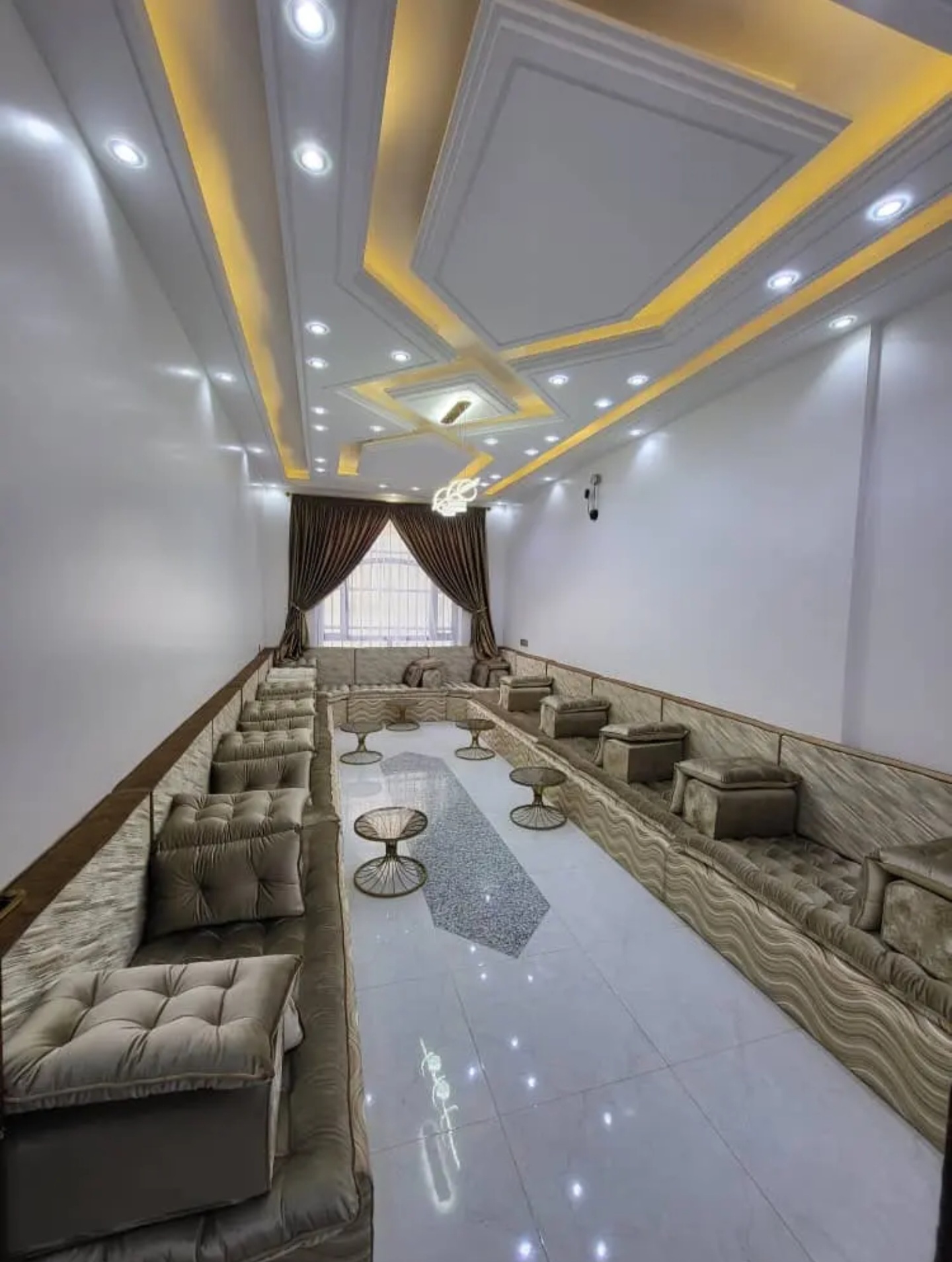 شقق VIP مفروشة للإيجار في صنعاء - أول ساكن (بيت بوس)