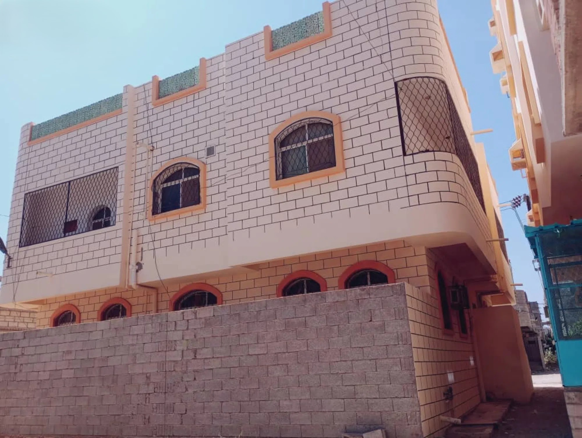 #بيت دورين قواعد مسلح في الشافعي أمام المطابع