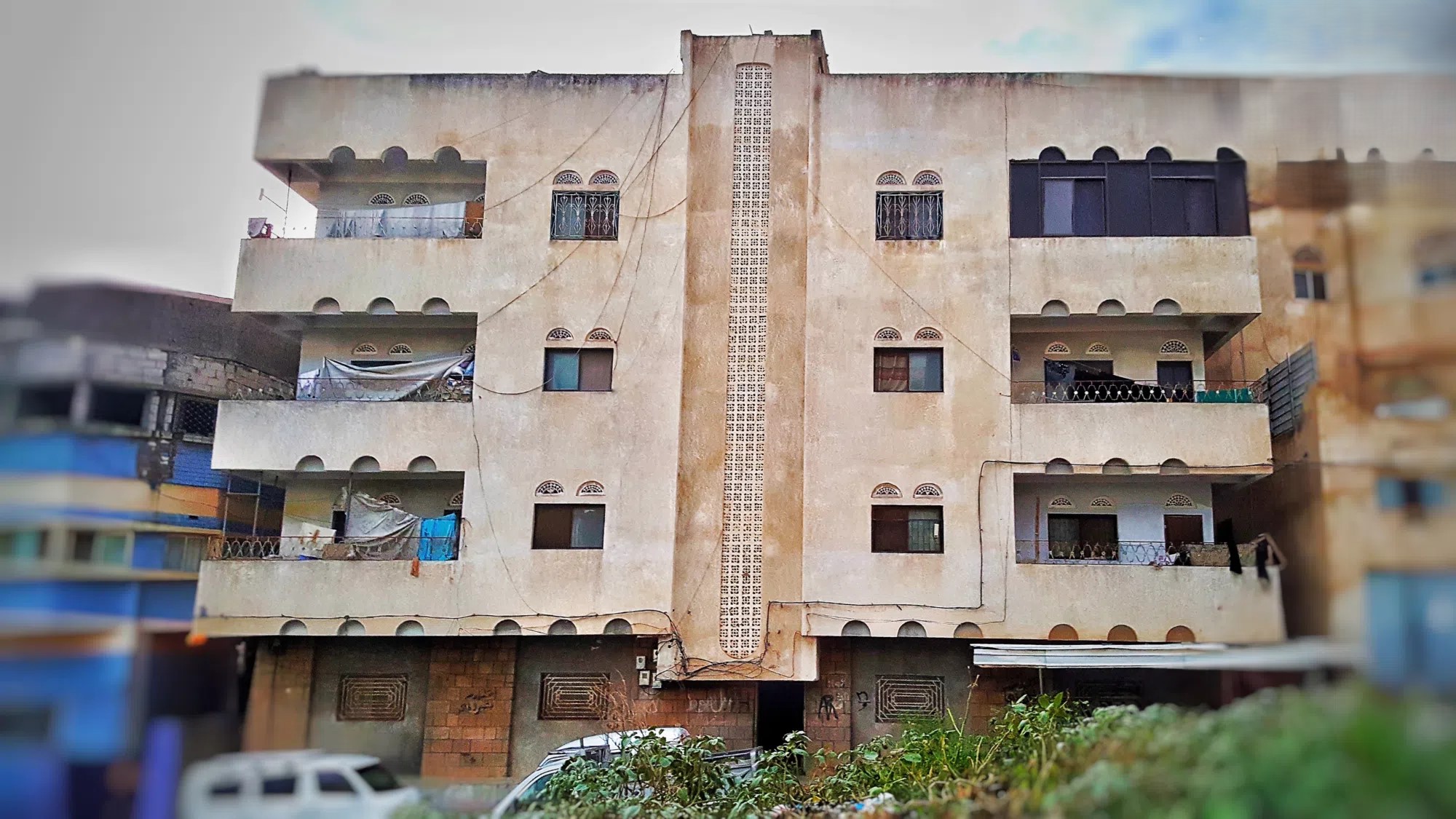 #عمارة سكنية كبيرة