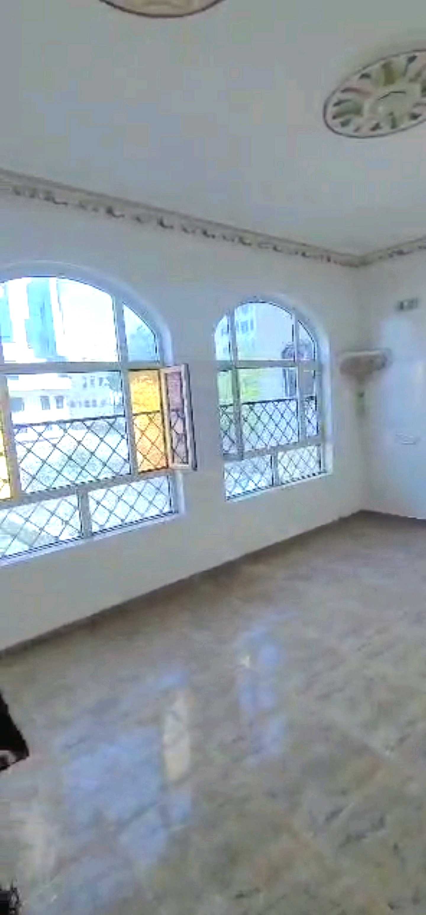 شقه للايجار حده قريب الجامعه الامارتيه ب120 الف
