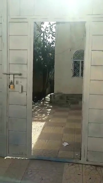 بيت مستقل للايجار حده حي السلامي ب١٢٠ الف