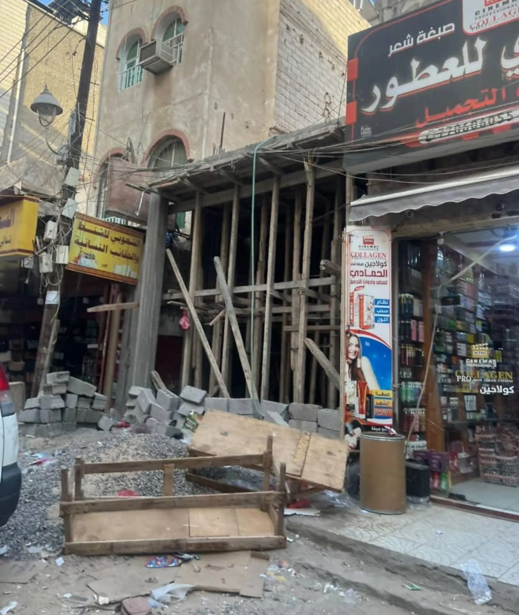 #عمارة تجاري سكني ⁦4⁩ دور بشارع غزة،سوق الذهب بجانب مسجد الهاشمي .