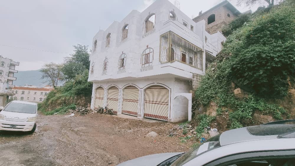 عرض عقاري للبيع في مدينة إب حراثه
